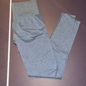 Amazon leggings, never worn, too big for me